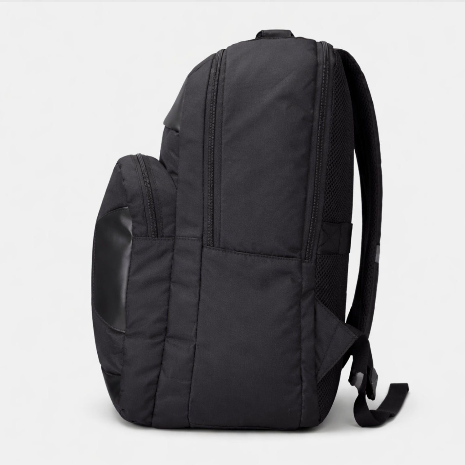 Agate 28L Laptop Backpack Black Water Resistant Lightweight Office Travel Bag with Padded Laptop Compartment & Trolley Sleeve