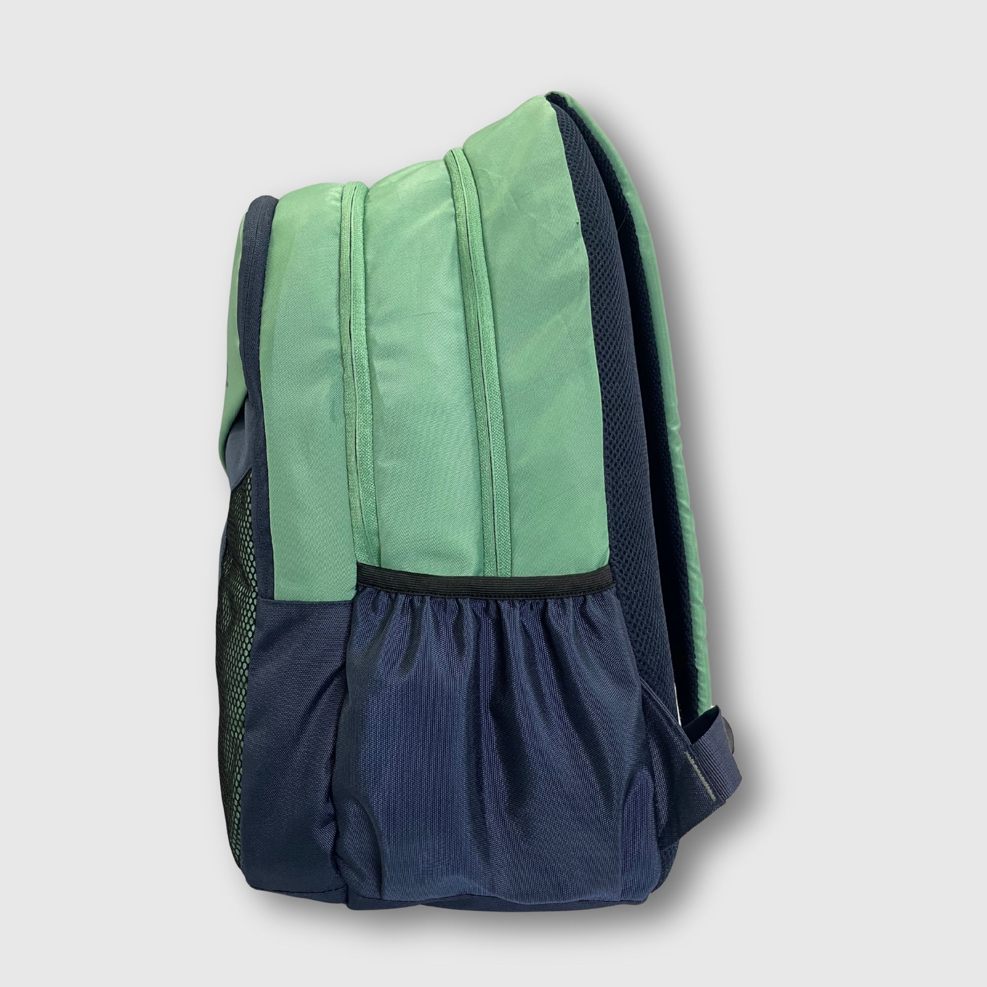 PACKSTER green Laptop Backpack – 35L Water-Resistant Bag with Padded Laptop Sleeve for College & Travel